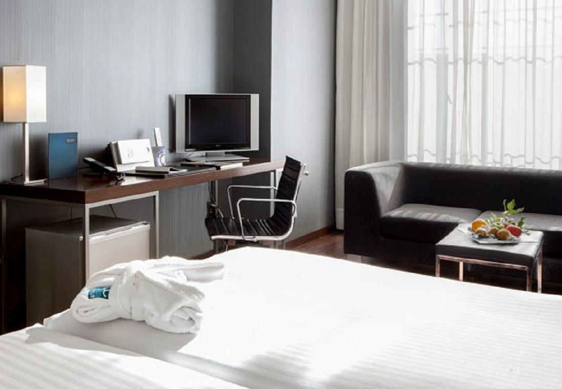 Ac Hotel Burgos By Marriott Exteriör bild