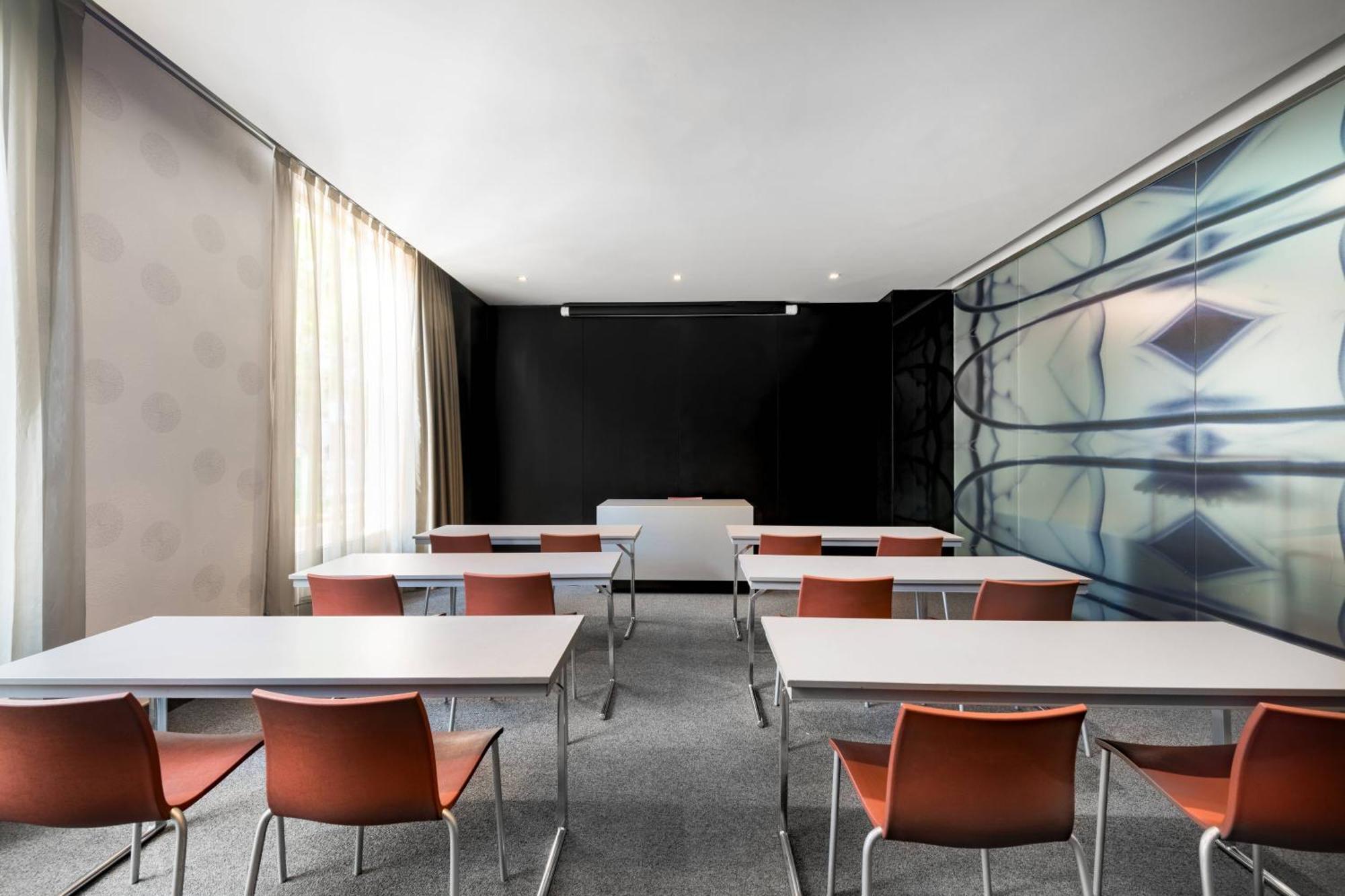Ac Hotel Burgos By Marriott Exteriör bild