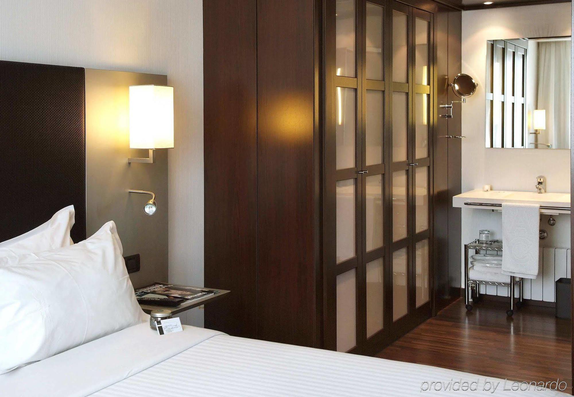Ac Hotel Burgos By Marriott Rum bild